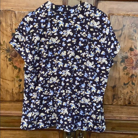 Navy Blue Floral Blouse - Picture 4 of 7